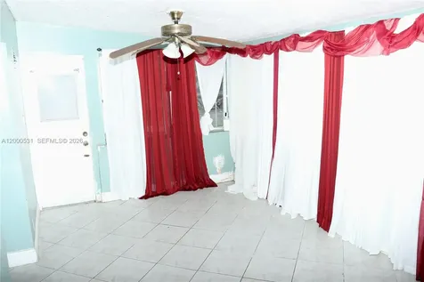 1240 NE 214th Street Miami FL 33179