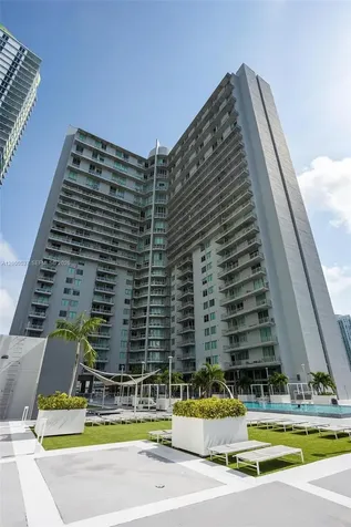 690 SW 1st Court Miami FL 33130