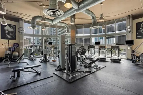 690 SW 1st Court Miami FL 33130
