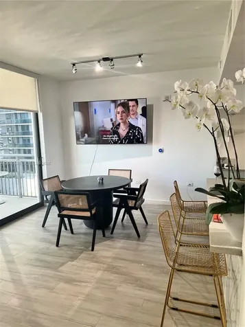 999 SW 1street Miami FL 33130