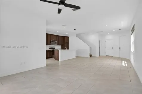 543 Parsons Way Deerfield Beach FL 33442