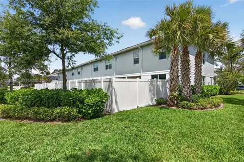 543 Parsons Way Deerfield Beach FL 33442