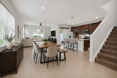 543 Parsons Way Deerfield Beach FL 33442