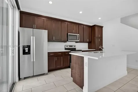 543 Parsons Way Deerfield Beach FL 33442