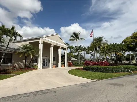802 Constitution Drive Homestead FL 33034