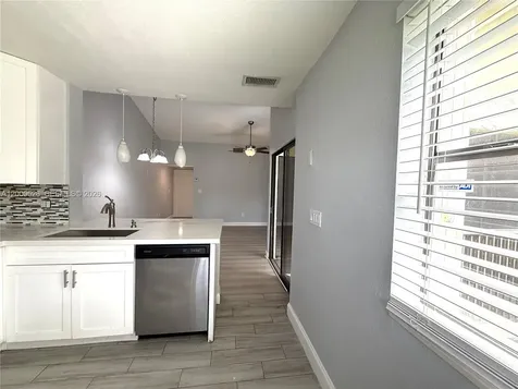 802 Constitution Drive Homestead FL 33034