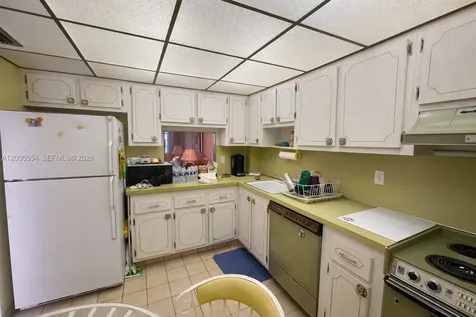 410 SE 2nd Street Hallandale Beach FL 33009