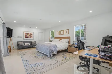 7230 SW 104th Street Pinecrest FL 33156