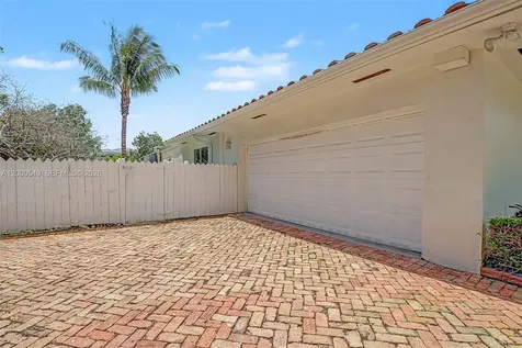 7230 SW 104th Street Pinecrest FL 33156
