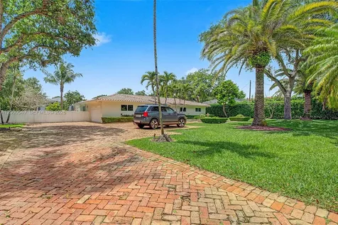 7230 SW 104th Street Pinecrest FL 33156