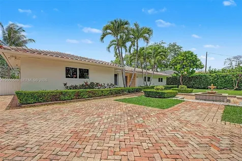 7230 SW 104th Street Pinecrest FL 33156