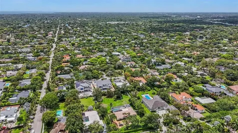 7230 SW 104th Street Pinecrest FL 33156