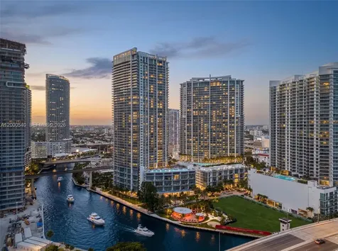 Miami FL 33130
