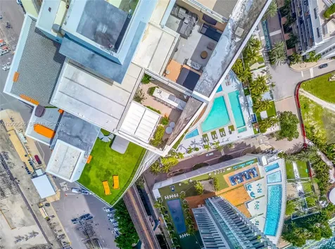 Miami FL 33130