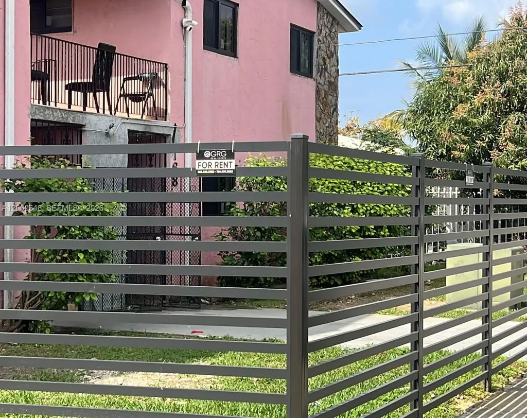 2168 NW 34th Street Miami FL 33142