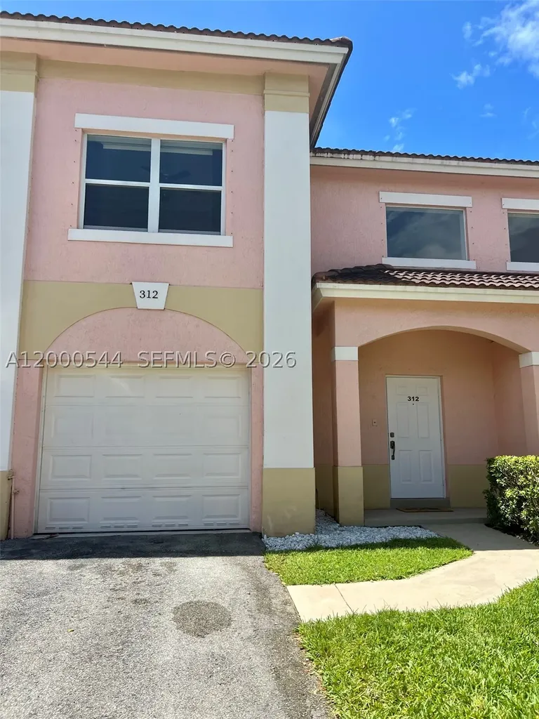 312 Talia Circle Palm Springs FL 33461