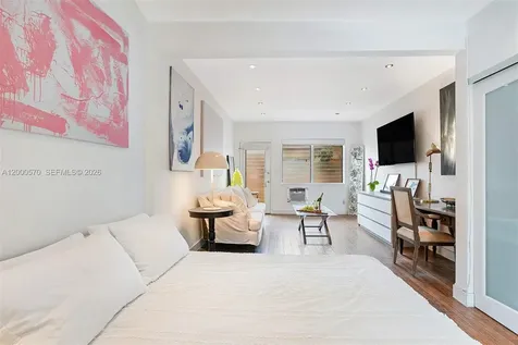 1050 Pennsylvania Avenue Miami Beach FL 33139