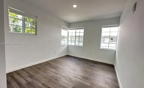 1570 Euclid Avenue Miami Beach FL 33139
