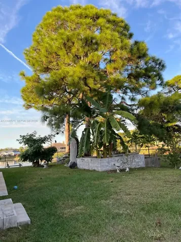 1637 SW Taurus Lane Port St. Lucie FL 34984