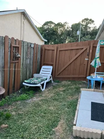 1637 SW Taurus Lane Port St. Lucie FL 34984