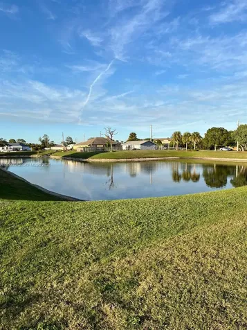 1637 SW Taurus Lane Port St. Lucie FL 34984