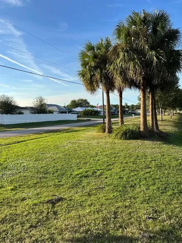 1637 SW Taurus Lane Port St. Lucie FL 34984