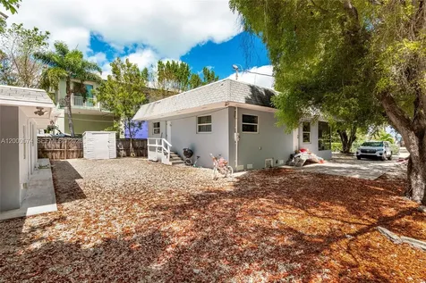 367 Buttonwood Shores Drive Key Largo FL 33037