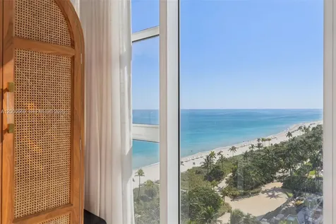 10275 Collins Avenue Bal Harbour FL 33154