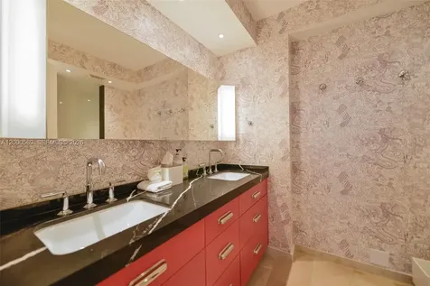 10275 Collins Avenue Bal Harbour FL 33154