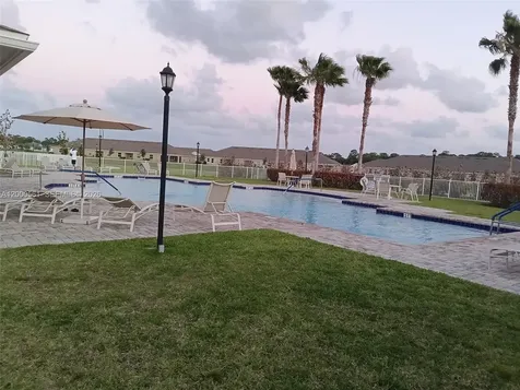 5127 Montecristo Terrace Fort Pierce FL 34951