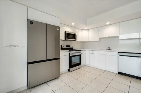 8520 SW 133rd Avenue Road Miami FL 33183