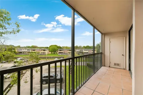 8520 SW 133rd Avenue Road Miami FL 33183