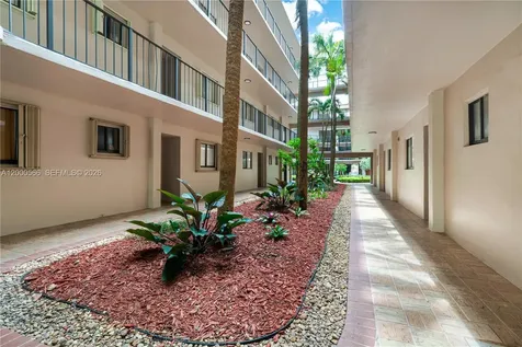8520 SW 133rd Avenue Road Miami FL 33183