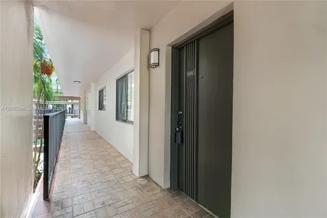 8520 SW 133rd Avenue Road Miami FL 33183