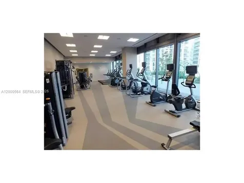 68 SE 6th Street Miami FL 33131