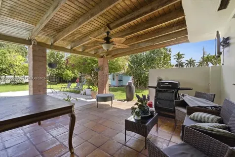 8197 W 14th Court Hialeah FL 33014
