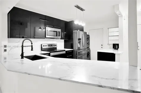 1750 NE 191st Street Miami FL 33179