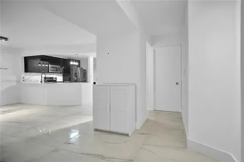 1750 NE 191st Street Miami FL 33179
