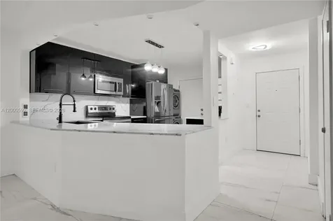 1750 NE 191st Street Miami FL 33179