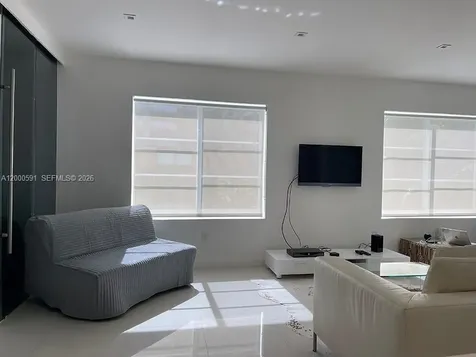1460 Ocean Drive Miami Beach FL 33139