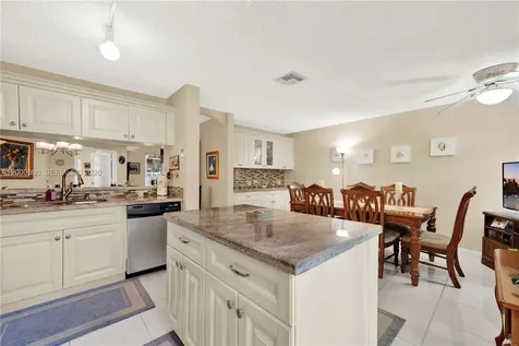 10840 NW 46th Drive Coral Springs FL 33076