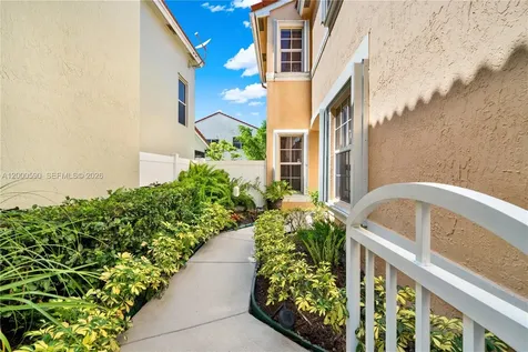 10840 NW 46th Drive Coral Springs FL 33076