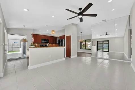 14711 Kirsten Court Davie FL 33325