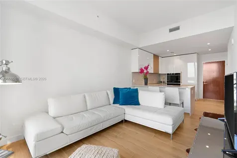 2678 Tigertail Avenue Miami FL 33133