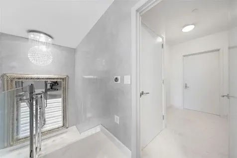 17121 Collins Avenue Sunny Isles Beach FL 33160
