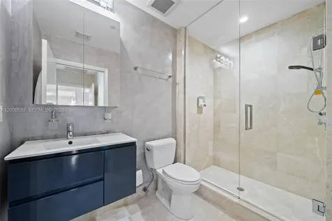 17121 Collins Avenue Sunny Isles Beach FL 33160