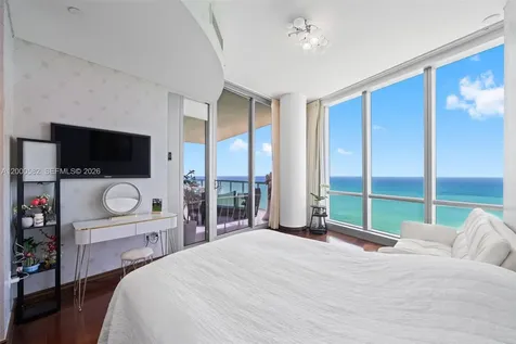 17121 Collins Avenue Sunny Isles Beach FL 33160