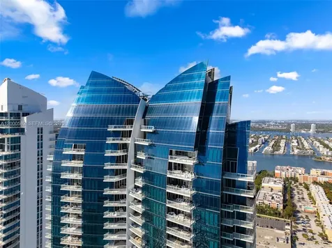 17121 Collins Avenue Sunny Isles Beach FL 33160