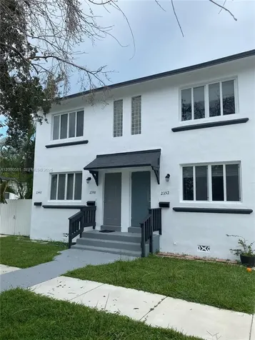 2350 SW 26th Lane Miami FL 33133