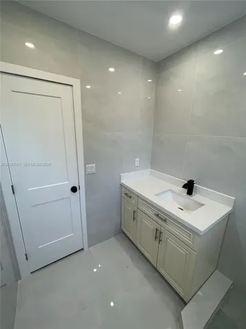 2350 SW 26th Lane Miami FL 33133
